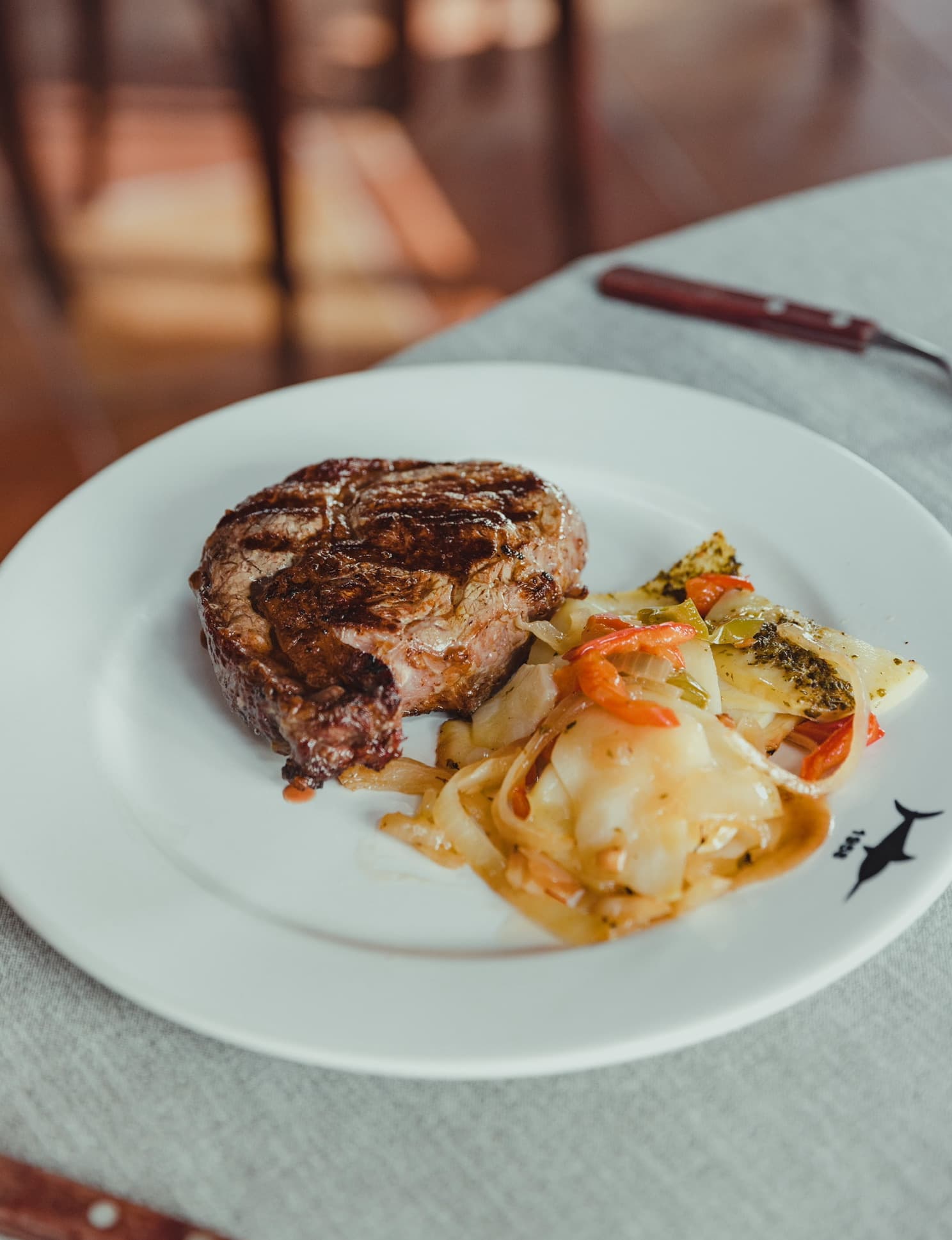 Dine